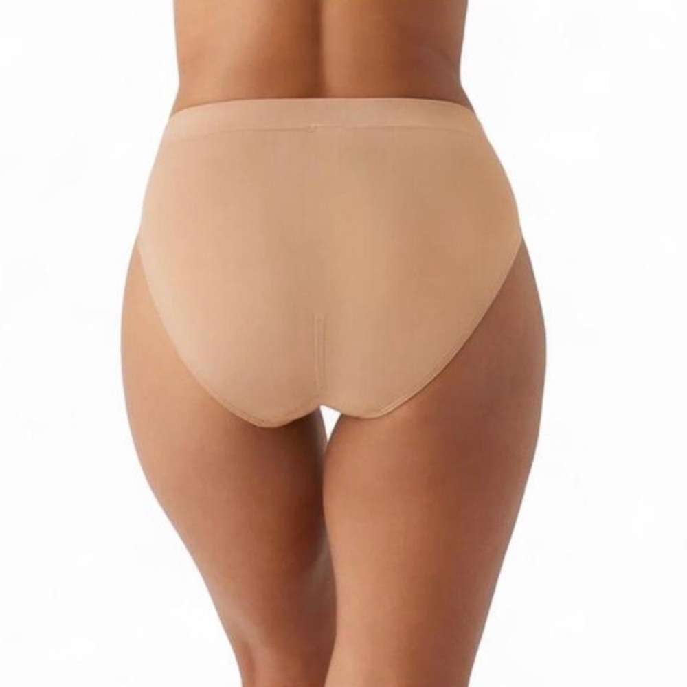 NWT Wacoal 834175 "B-Smooth" Seamless Hi-Cut Brief Panty, Beige M. - Picture 2 of 10
